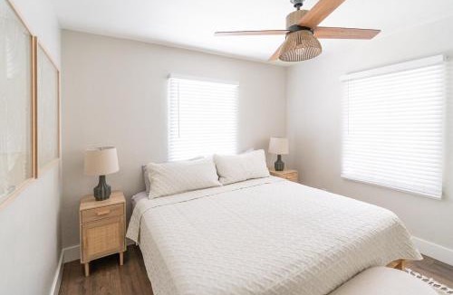 Encanto House | Family Friendly Home by Downtown with 3 Beds