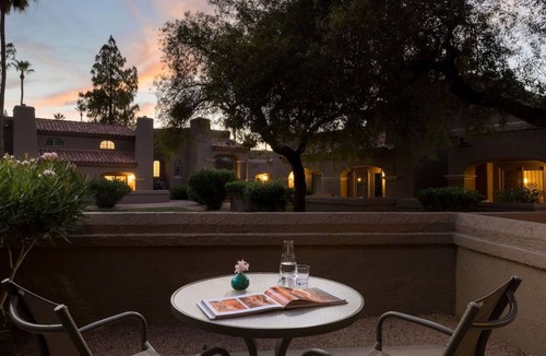 South Scottsdale Resort | Family & Friends Getaway! 4 Amazing Units, Near Western Spirit Museum, OdySea