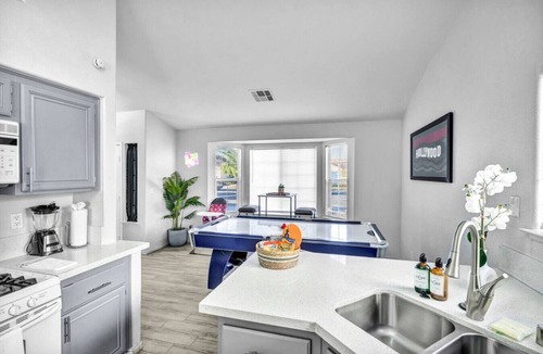 Green Valley North House | Family Fun Oasis: Hot Tub, Pool, Game Room