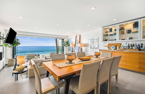 Beach Barber Tract House | Featured on HGTV "Christina On The Coast" - Stunning Ocean Views, Spa!