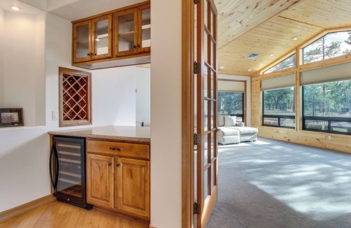 Torreon Cottage | Forest-view Gem, 4 Mi to Fool Hollow Lake!