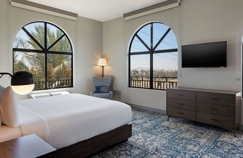 Rancho Cucamonga Hotel | Four Points by Sheraton Ontario-Rancho Cucamonga