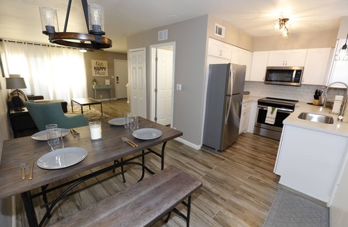 Fashion Square House | Freshly Remodeled Townhouse in Old Town Scottsdale!
