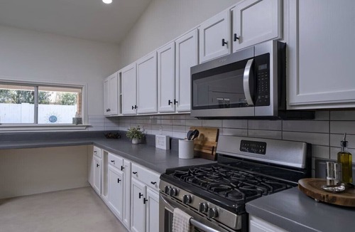 Continental Ranch House | Fully Updated 4Bedroom House with PRIVATE POOL & HOT TUB-Close to Sombrero Peak!