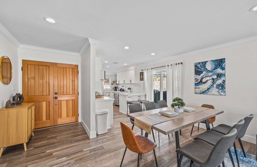 Glendora House | FUN Pool Home with Game Room near Disneyland/FIFA WORLD CUP