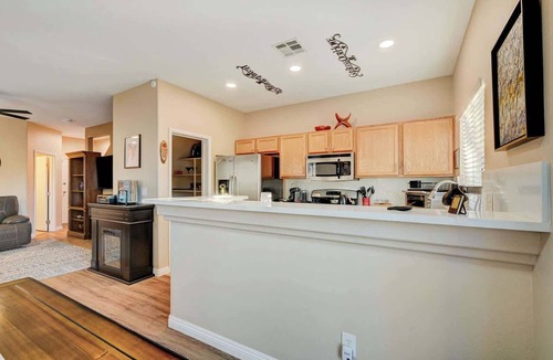 River Mountain House | Gated 2BR End-Unit | Family Park, Pool & Trails