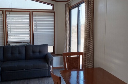 Meadview RV Rental | Get away from the noise and hustle, sit back relax and enjoy the most magical sunrise and sunsets. Star gazers dream place.