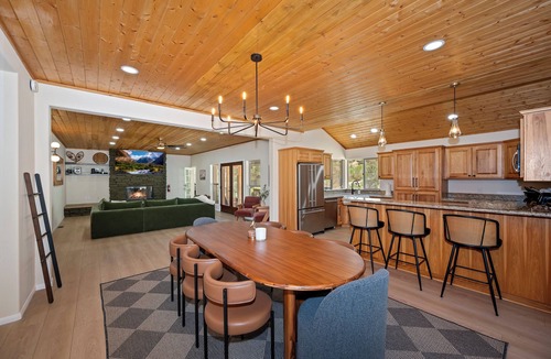 Eagle Mountain Estates Cabin | Get in my Yeti, Game room, 4 bed 3 bath, Pets!