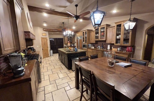 Daley Park House | GIANT Compound located 15min from Scottsdale