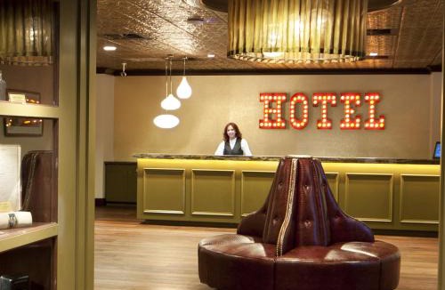 Downtown Las Vegas Hotel | Golden Gate Casino Hotel