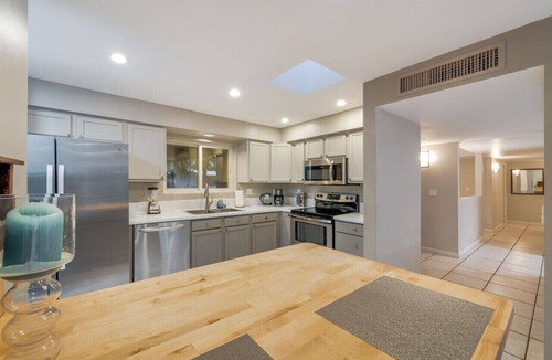 Tucson House | Golf/4 BR 3 BA/Guest Suite/East/Fenced