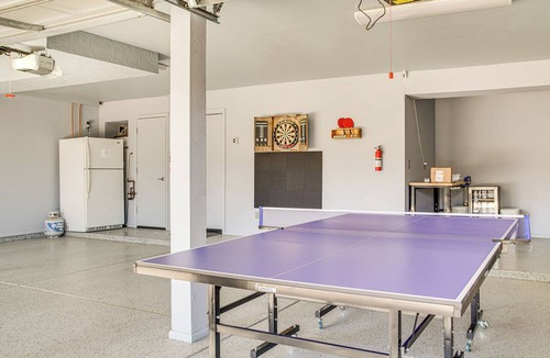 Paradise Valley Village Cottage | Golf, Swim, Soak! Family-friendly Scottsdale Home