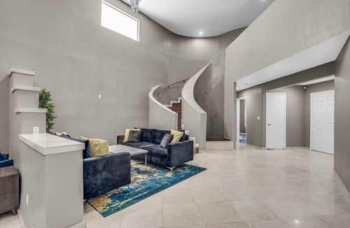 Las Vegas Villa | Grand Casa