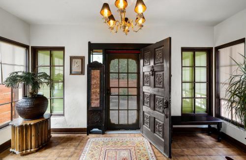 Prescott House | Granite Dells 1-BR House Timeless Décor Trails