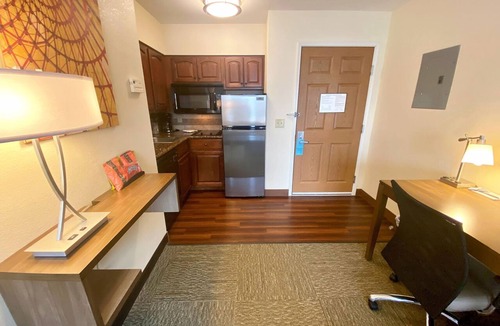 Great Falls Apartment | Great Falls Studio Suite | Free Breakfast!