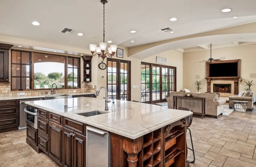 Casa Rica House | Great for Entertaining or Business! House + Guest House, Dog Friendly, HTD Pool/Spa,Outdoor Fire Pit