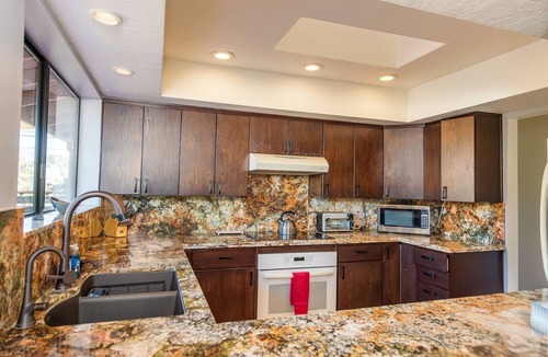 West Sedona House | Great location, hot tub view of the red rocks, 5min from everything in Sedona!
