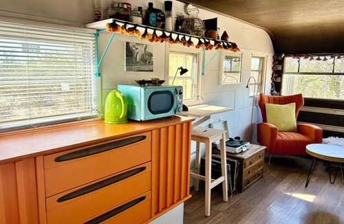 Picture Rocks House | Groovy Glamper in the Sonoran Desert with AC