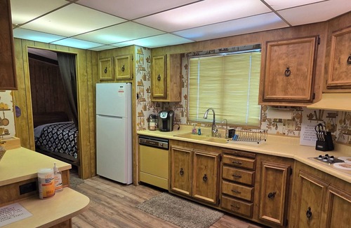 Cienega Springs House | Groovy Place Man! Walk back in time to the 70s!
