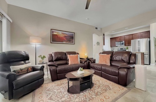 Parkwood Ranch Condo | Ground Floor 3 BDR. Heated Community Pool!