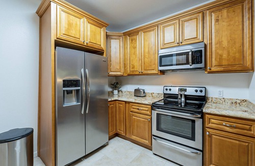 Mira Vista Condo | Ground Level 1Story☀️Beautiful Scottsdale Luxe☀️Heated Pool+Spa+Gym+2 Car Garage