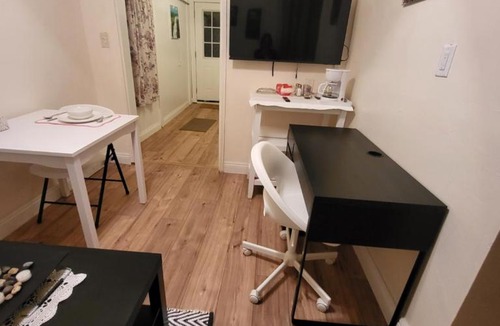 Sunland-Tujunga Apartment | Guest house
