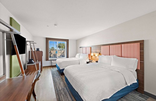 Calexico Hotel | Hampton Inn by Hilton Calexico