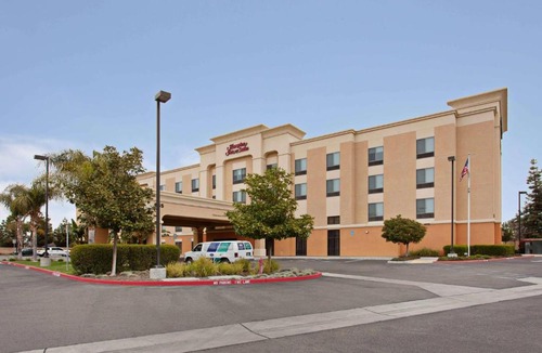 Clovis Hotel | Hampton Inn & Suites Clovis Airport North