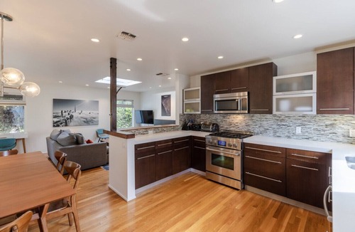 Venice House | Heart of Venice Designer Home Near Abbot Kinney
