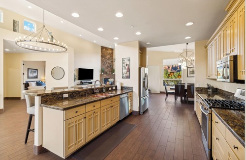 West Sedona House | Heated Infinity Pool - New West Sedona - Spectacular Red Rock Views