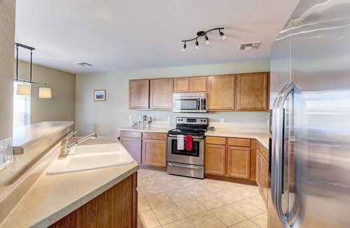 Sundance House | Heated Pool on Golf Course with Mountain Views.