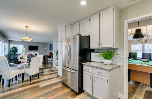 Green Valley North House | Henderson Executive 4BR, Extended Stays, Gazebo, BBQ, Air & Water Purifier