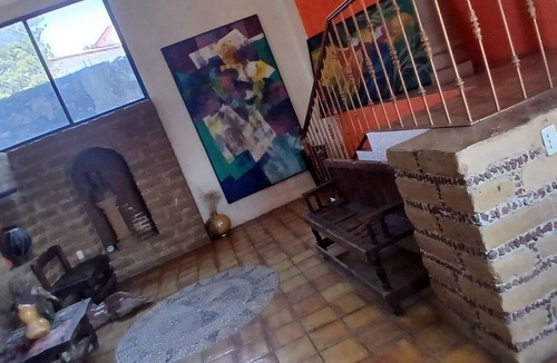 Tres de Mayo House | Hidden tranquility