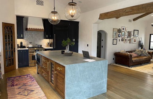 South Redondo House | Highly reviewed unique experience. Please message me for availability!