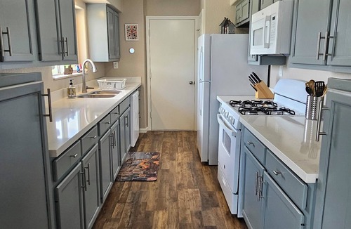 Camp Verde House | Hill Top-Beautiful Mountain views next to Clear Creek, River, Sedona, & more!