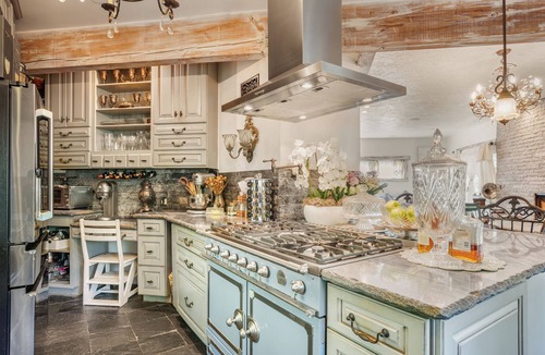 Central Malibu House | Hillside Malibu Retreat Pool + Hot Tub + Views | Le Petit Chateau du Jardin