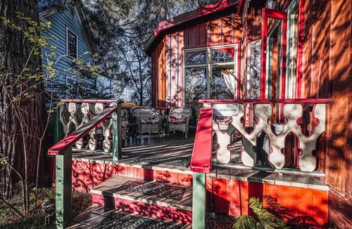 Nevada City House | Historic Downtown Victorian Home