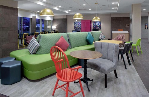 Centennial Hotel | Home2 Suites By Hilton Denver South Centennial Airport