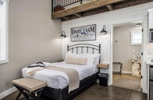 La Verkin House | Honeymoon Silo Suite/Walk to Zion Hot Springs