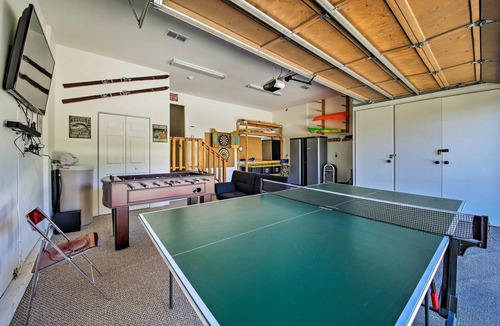 Castle Glen Estates Cottage | Hot Tub, Game Room & 2 Decks: Luxe Big Bear Home