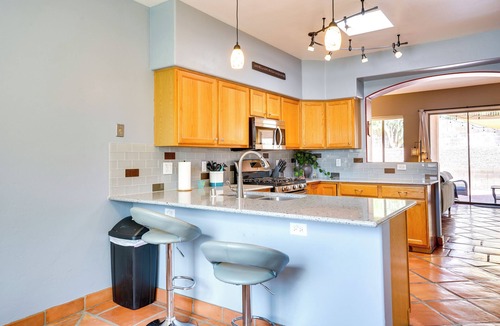 Oro Valley House | Hot Tub & Patio! Luxury Tucson Retreat
