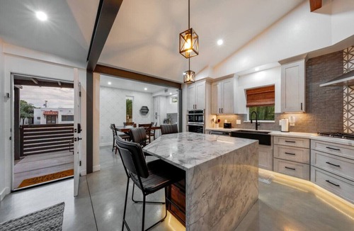 Sam Hughes House | House & Casita/Total of 4 BR & 3 BA/Sam Hughes
