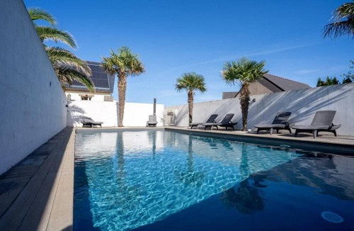 Vierville-sur-Mer House | House facing the sea, with swimming pool and SPA OMAHA GITES