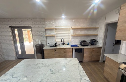 Bostonia House | House in El Cajon with AC + 75 inch TV for relaxing stays
