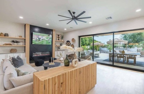 Country Club Acres House | HÓZHÓ | Pool Slide, Theater & Pickleball Court