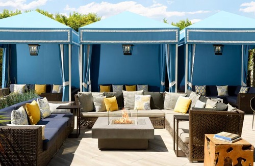 Ocean Park Hotel | Hyatt Centric Delfina Pet Friendly Room 6 mins walk from Santa Monica Pier