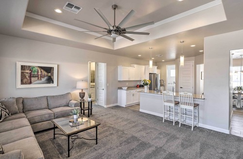 Kingman House | Idyllic Kingman Retreat with Yard - Near Hiking