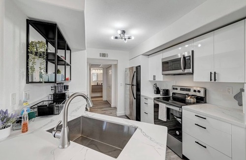 Spring Valley Apartment | Il Borgo – Newly Remodeled Condo