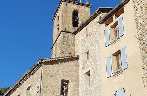 Annot Other | In a quiet, green setting, pretty Provencal country house