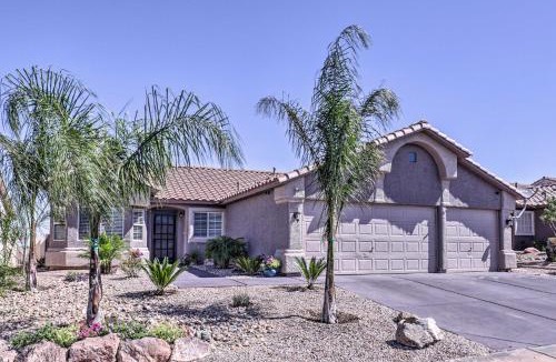 Townsite House | Incredible Strip View, Peaceful Poolside Escape